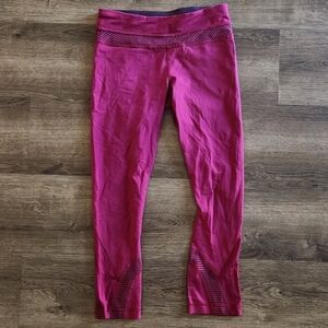 Lululemon Run: Inspire Crop II